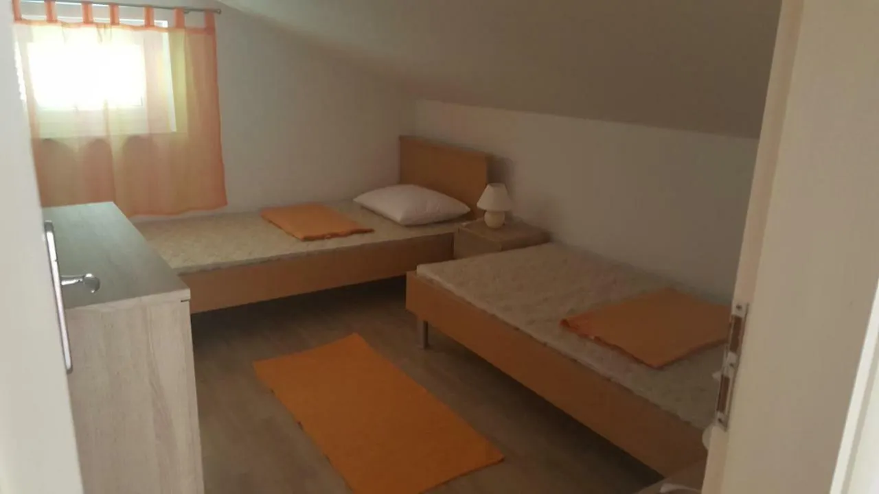 Dubravka Apartments Novi Vinodolski Kroatien