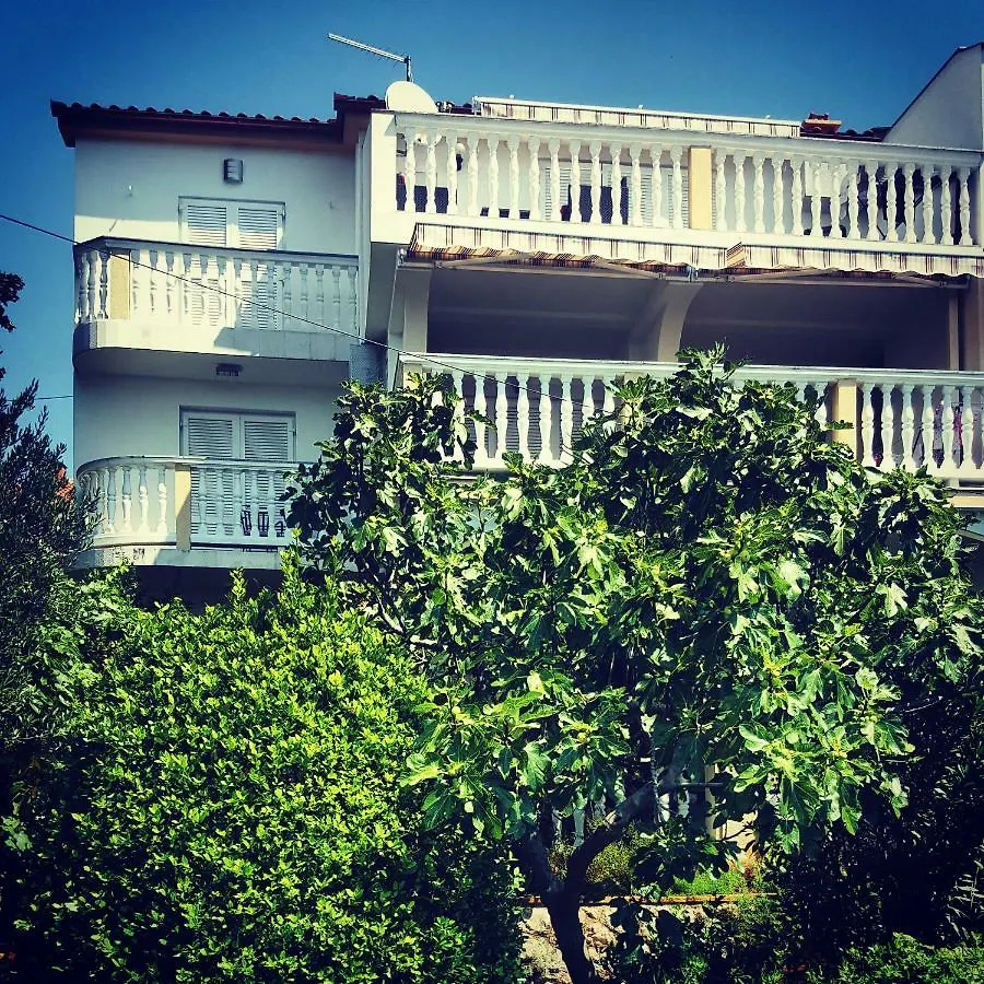 Dubravka Apartments Novi Vinodolski